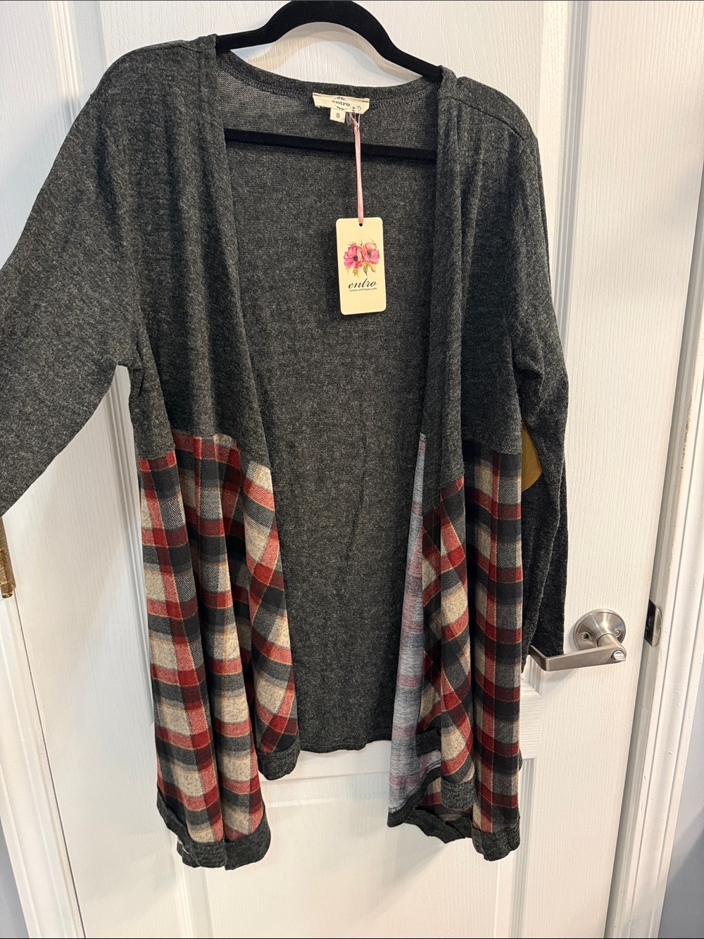 Rustic entro Dark Gray Plaid Open-Front Cardigan with Plaid Accent -Shabby Chic